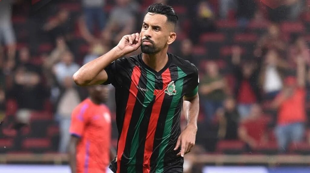 الجيش الملكي يضرب بثلاثية ويبلغ مجموعات الأبطال بجدارة