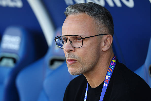 عروض خليجية للمدرب محمد وهبي