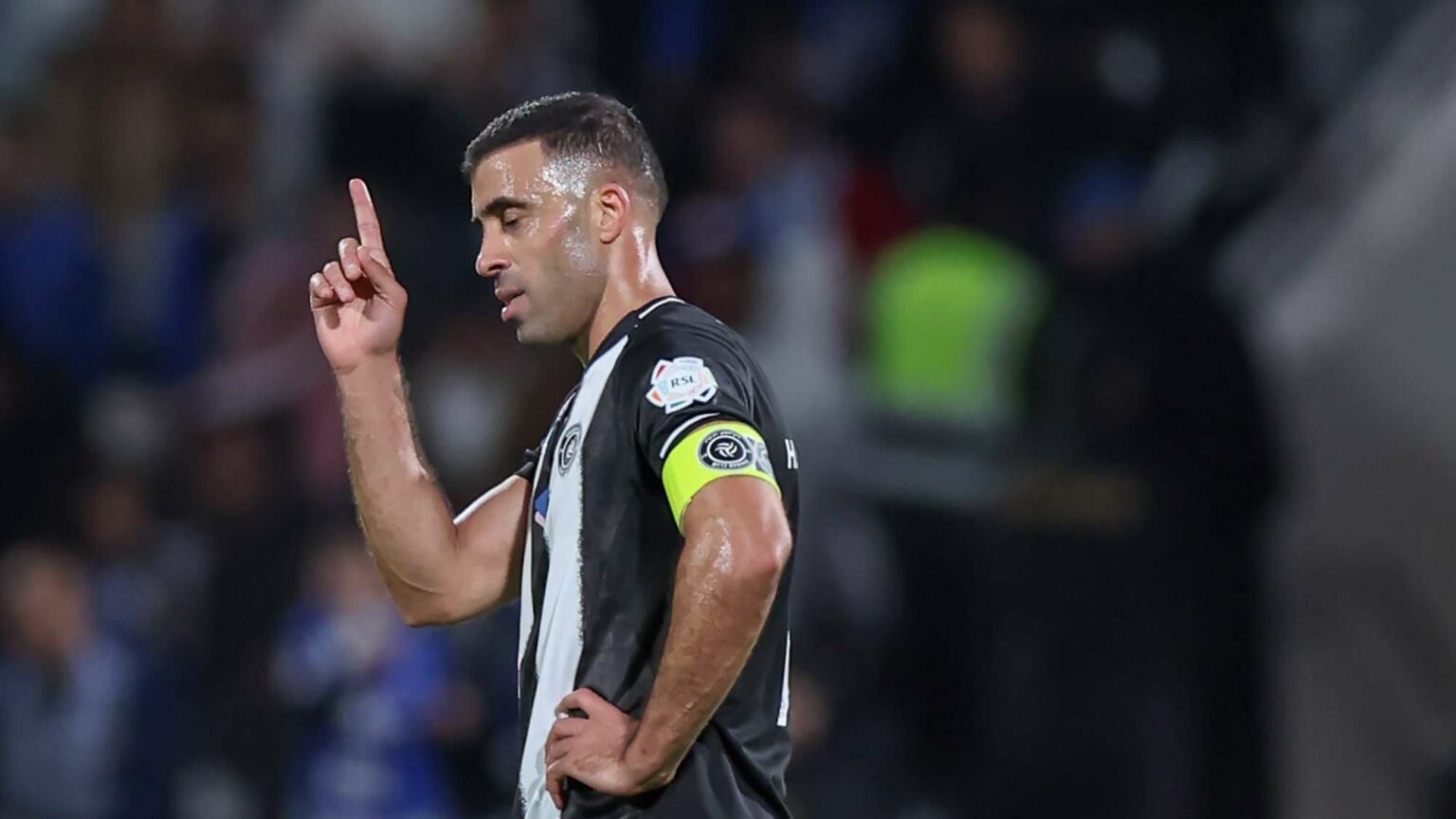 القصة الكاملة وراء أزمة حمد الله في الشباب