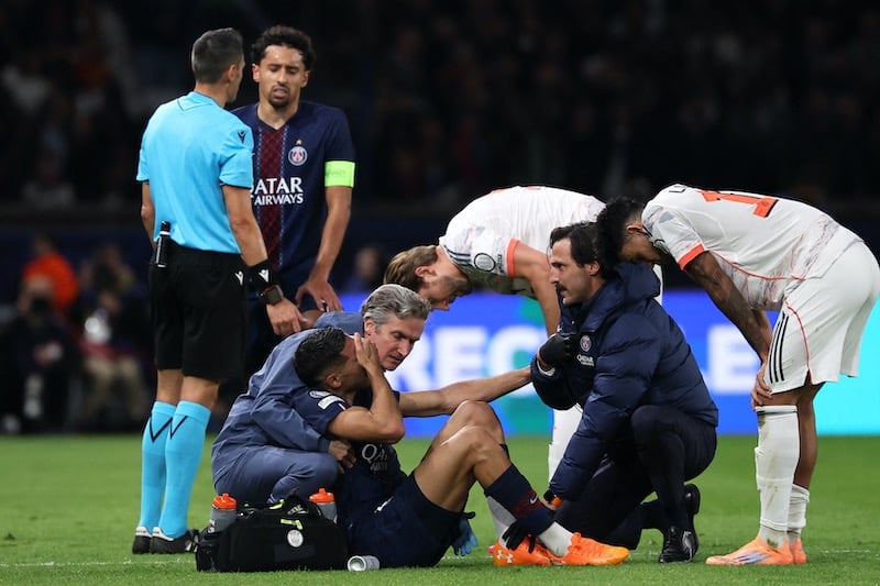 بيان رسمي من باريس سان جيرمان بشأن إصابة حكيمي