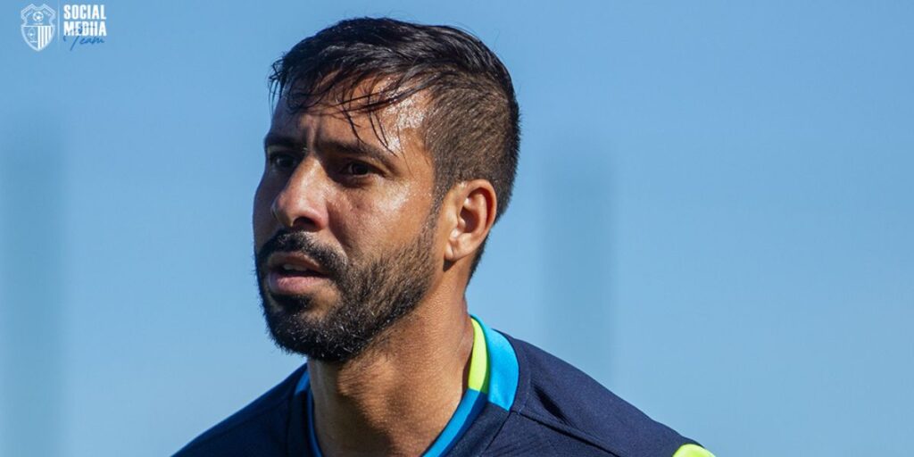 مكتب اتحاد طنجة “يُقصي” محسن متولي