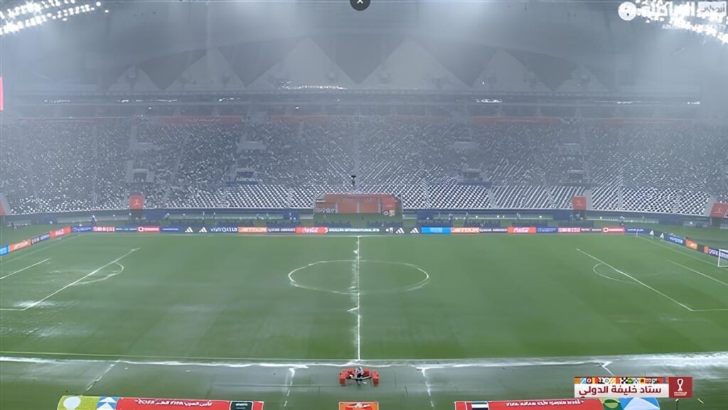 كأس العرب | الطبيعة تتدخل وتوقف مباراة الترتيب