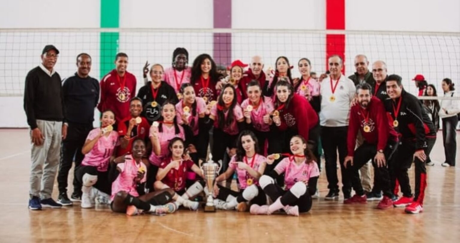 الفتح الرياضي يتوج بطلاً للبطولة الوطنية للكرة الطائرة للسيدات
