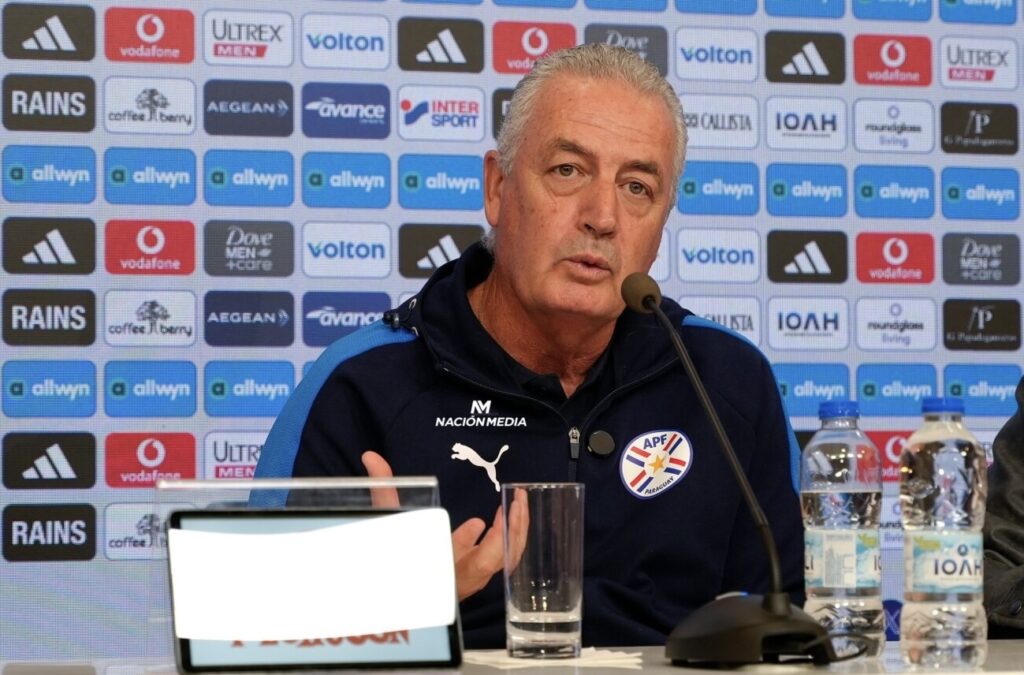 مدرب الباراغواي يحذر من قوة “أسود الأطلس”