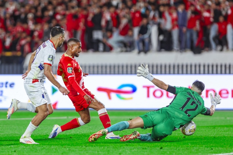 أولمبيك آسفي يخطف التأهل من الوداد