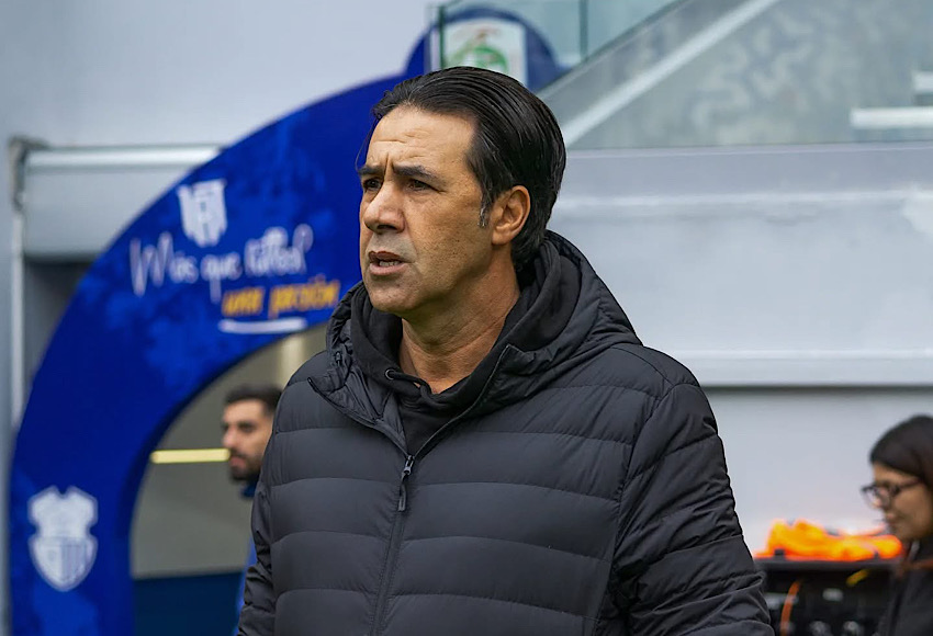 الدميعي: أداء الكوكب المراكشي يبعث على الرضا هشام الدميعي