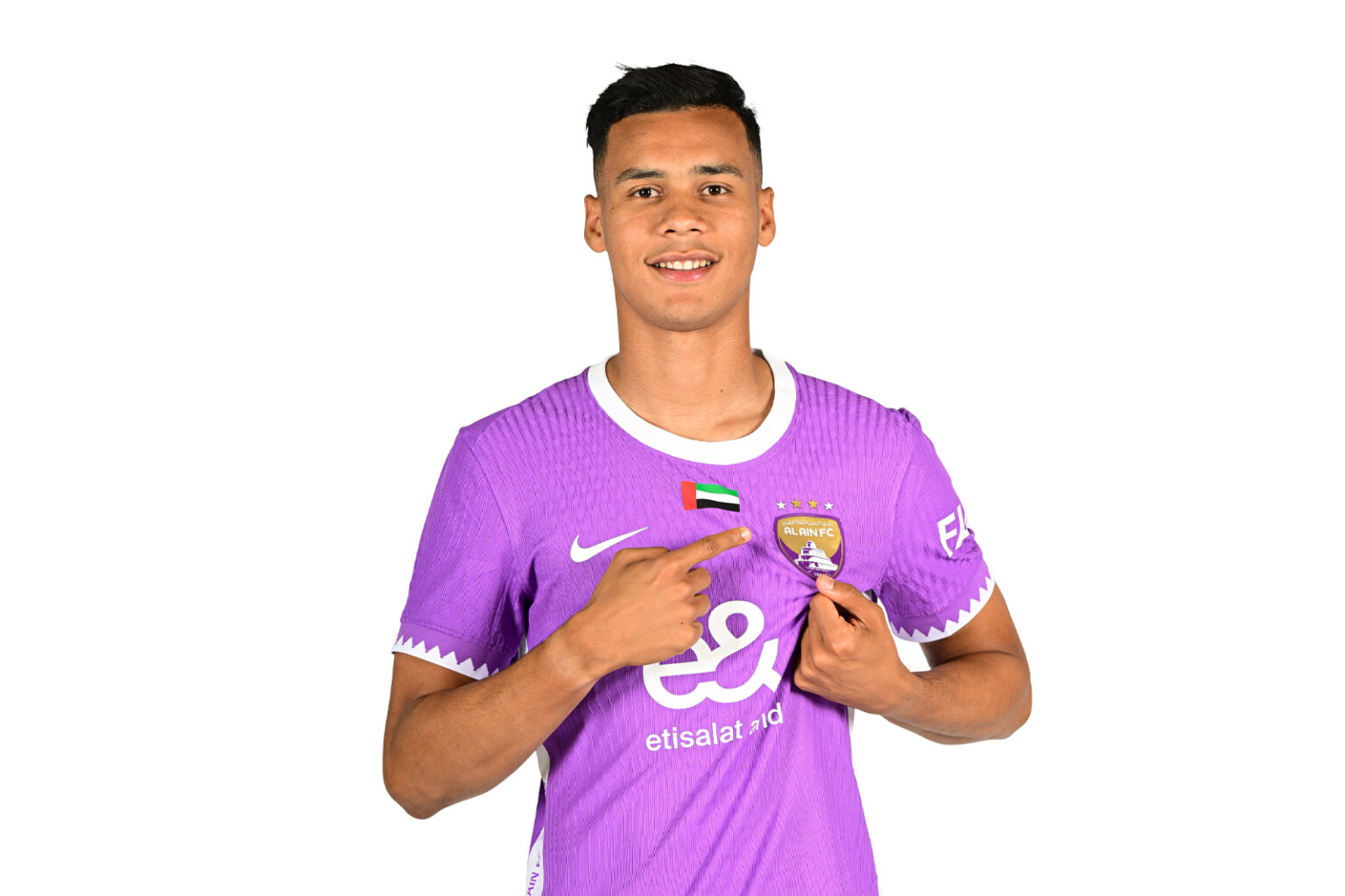 رحيمي على رادار “الإمارات”